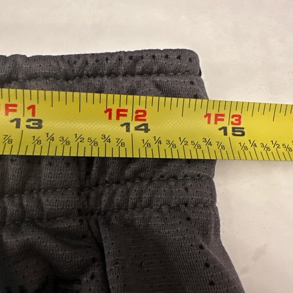 Nike Dri-Fit Grid Print 7" Athletic Shorts Iron Gray Black Size Medium - Picture 8 of 8